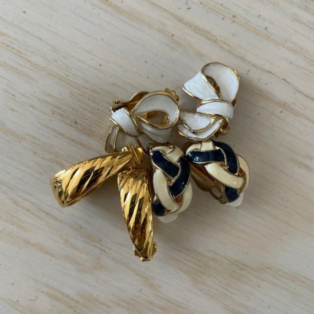 Vintage Clip On Earrings Set 3 Pairs Enamel Bows Nautical Knots Gold Hoops